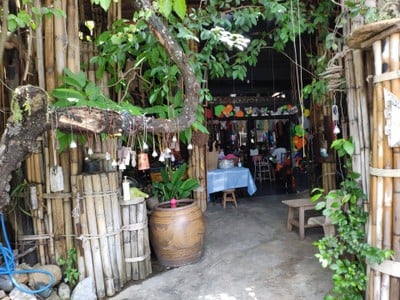 น้ำเงี้ยวป้านวล อาหารญวนพังงา -