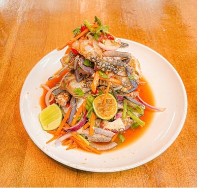 ยำปูม้า 3ตัว