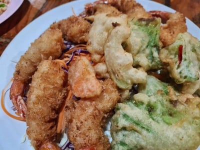 กุ้งชุบแป้งทอด