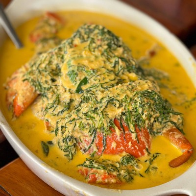 แกงเผ็ดปูใบชะคราม