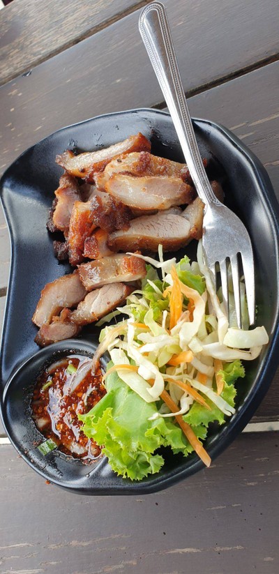 คอหมูย่าง