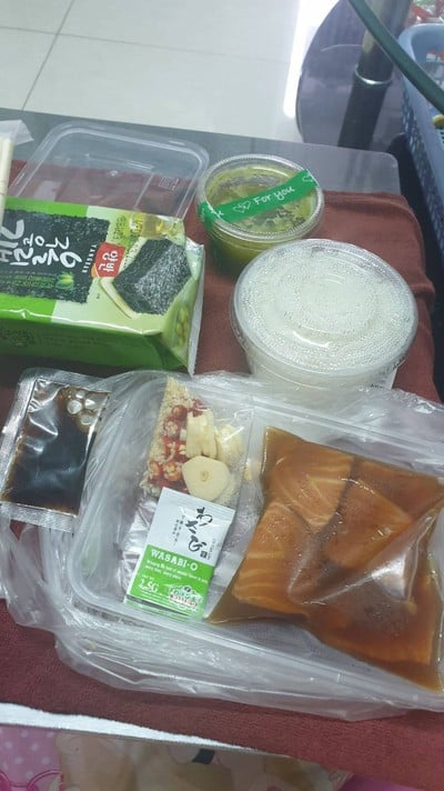 ชุดข้าวแซลมอนดองซีอิ๊วเกาหลี