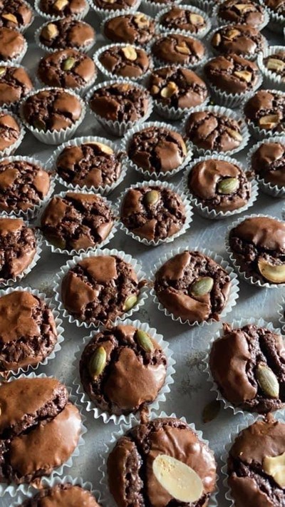 บราวนี่ช็อกโกแลต 4 ชิ้น