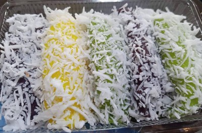 ถั่วแปบแป้งสดไส้ถั่ว-คลุกมะพร้าวน้ำหอมล้วน