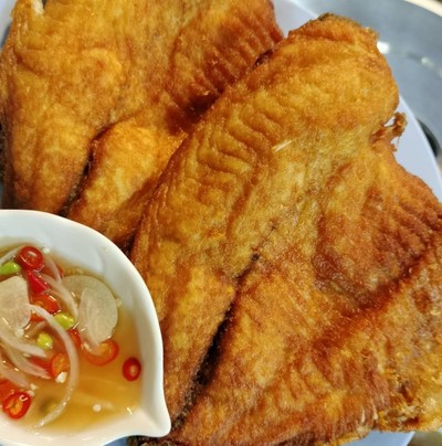 ข้าวปลานิลทอด  2กล่อง