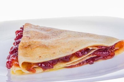 เครปแยมสตรอเบอรี่ Strawberry Jam Crepe