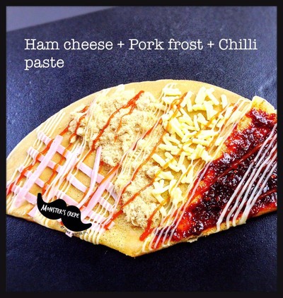 เครปแฮมชีสหยองพริกเผา Ham Cheese Pork Floss with Chilli Paste
