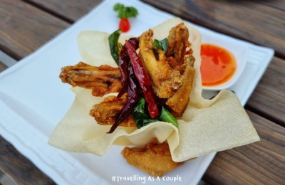 อาหาร หรือ เครื่องดื่ม