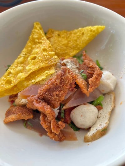 เย็นตาโฟแห้ง