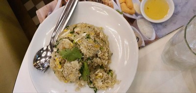 ข้าวผัดปู