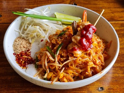 Bay View Cafe เสม็ดนางชีบูทีค Bay View Cafe เสม็ดนางชีบูทีค