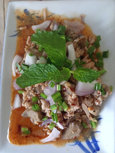 ลาบไก่