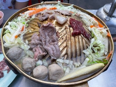 เอี่ยมโภชนา ป้อมปราบ