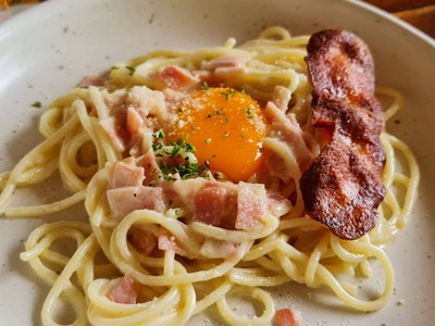 Bay View Cafe เสม็ดนางชีบูทีค Bay View Cafe เสม็ดนางชีบูทีค