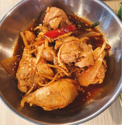 CUTE PIG Korean BBQ บางแสน