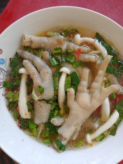 ซุปเปอร์ตีนใก่