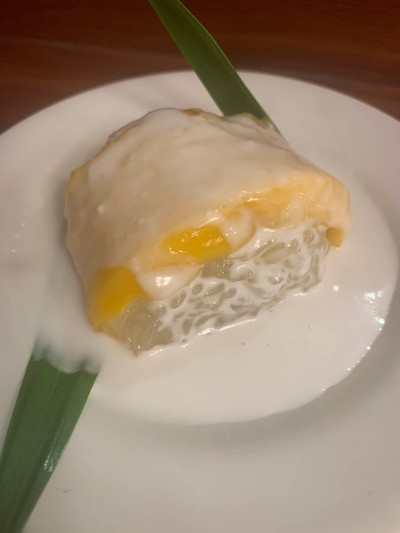 เค้กโรล ข้าวเหนียวมะม่วง สูตรชาววัง