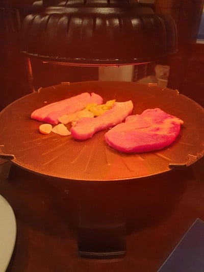 อาหาร หรือ เครื่องดื่ม