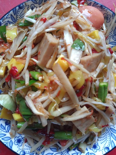 ตำมั่วหมูยอ