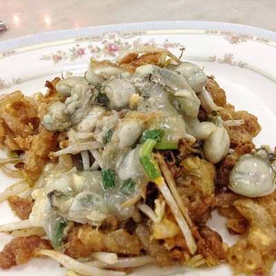 หอยทับหอย (หอยแมลงภู่ทอด ราดด้วยหอยนางรม)