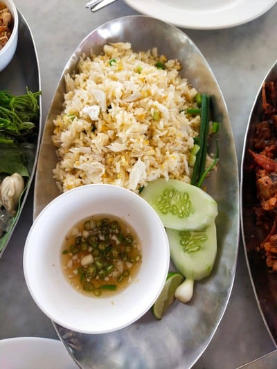 เมนูของร้าน สายลมบางปู