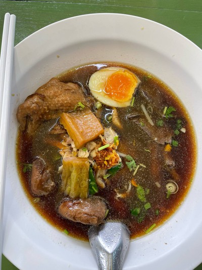 ก๋วยเตี๋ยวไก่นายทองเอก