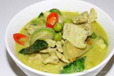 แกงเขียวหวานไก่/หมู/เนื้อ