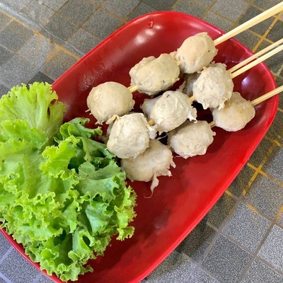 อาหาร หรือ เครื่องดื่ม