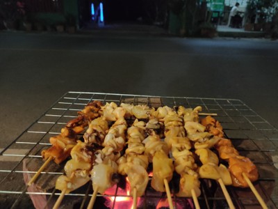 อาหาร หรือ เครื่องดื่ม