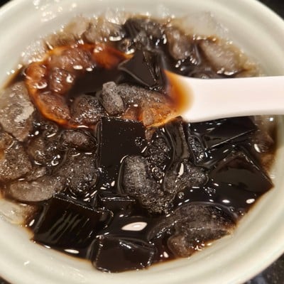 อาหาร หรือ เครื่องดื่ม