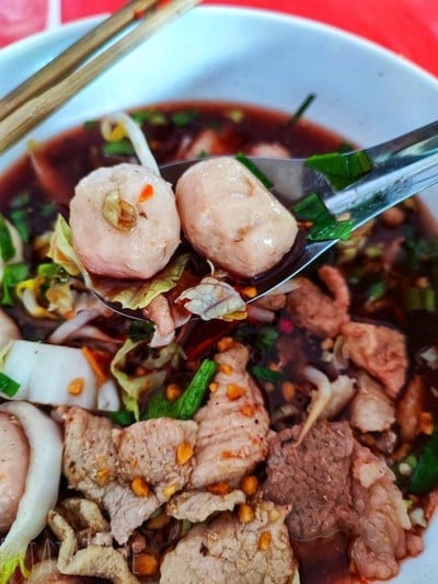 เกาเหลาหมูน้ำแดง