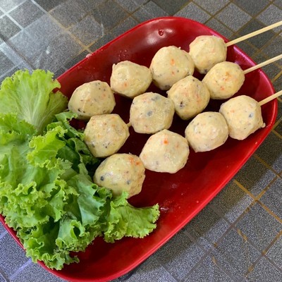 อาหาร หรือ เครื่องดื่ม