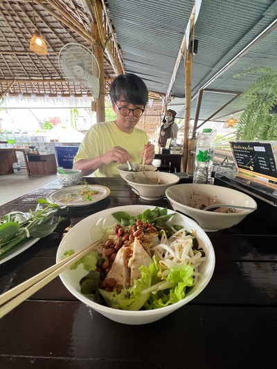 ก๋วยเตี๋ยวบกหมูยอ