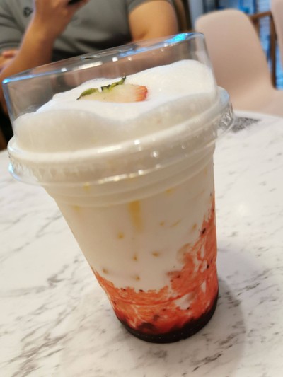 อาหาร หรือ เครื่องดื่ม
