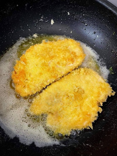 วิธีทำ ไก่ทอด ซอส 2 รส ซอสมะนาว และ สไปซี่มาโย วิธีทำ ไก่ทอด ซอส 2 รส ซอสมะนาว และ สไปซี่มาโย