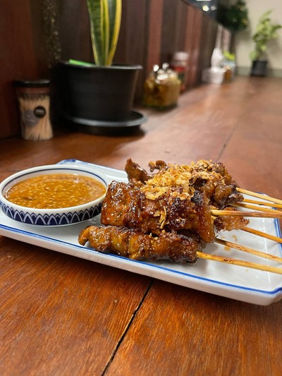 เนื้อเสียบไม้ย่าง