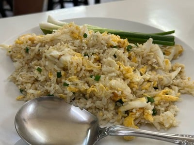 ข้าวผัดปู