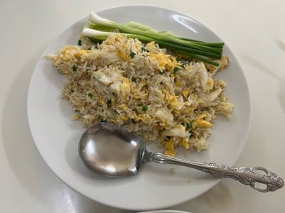 ข้าวผัดปู