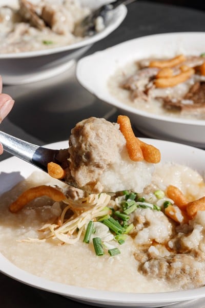 เมนูของร้าน โจ๊กสามย่าน จุฬา ซอย11