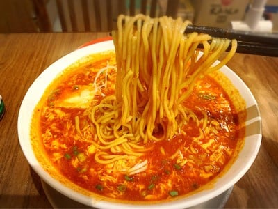 Uchidaya Ramen (อุชิดายะ ราเมน) ธนิยะ