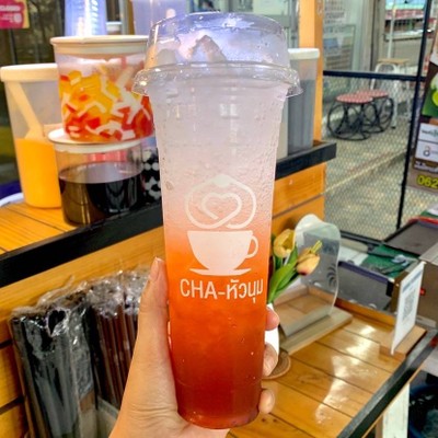 อาหาร หรือ เครื่องดื่ม