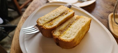 ขนมปังสังขยา