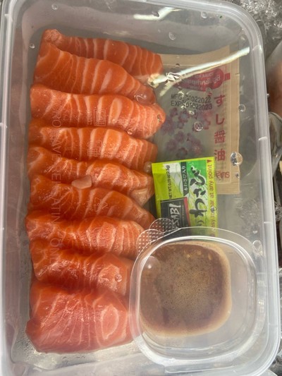 อาหาร หรือ เครื่องดื่ม