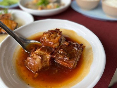 หมูฮ้อง