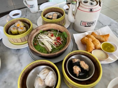 เมนูของร้าน โกปี๊ ข้างศาลากลาง