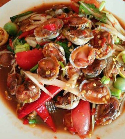 อาหาร หรือ เครื่องดื่ม