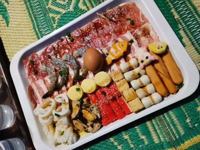 อาหาร หรือ เครื่องดื่ม