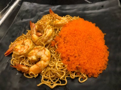 ผัดมาม่ากุ้งไข่กุ้งล้น