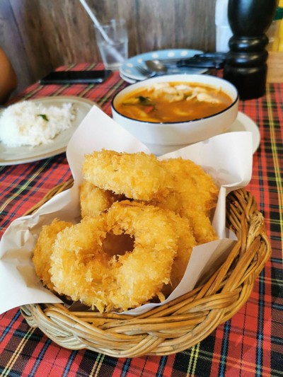 อาหาร หรือ เครื่องดื่ม