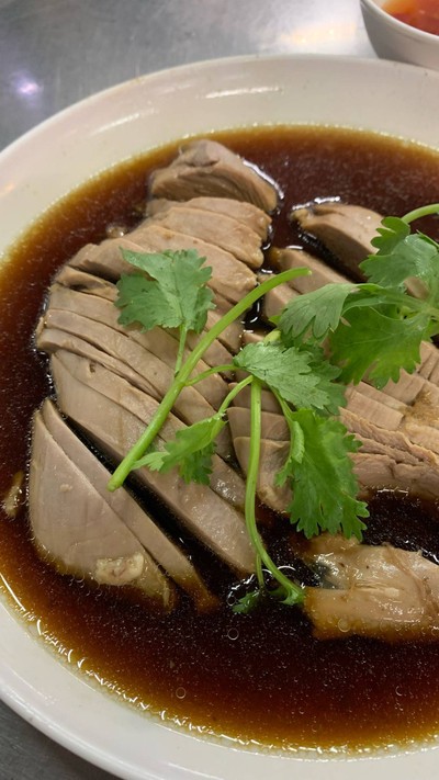 เป็ดพะโล้ 